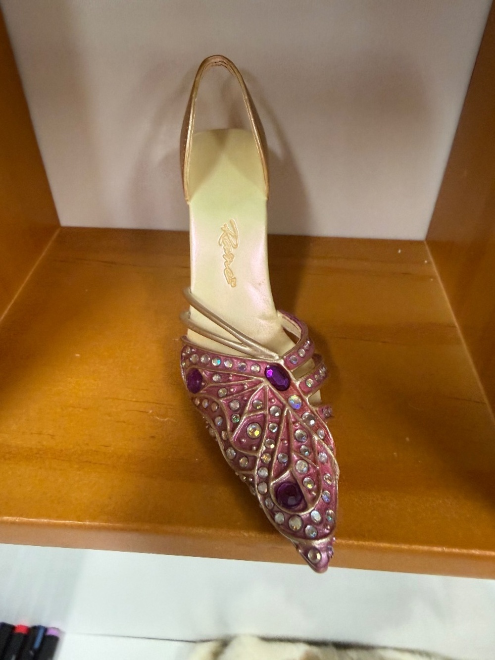 Just the Right Shoe- Midsummer Muse- EJ724